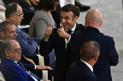 仏大統領、W杯現地観戦「問題ない」 汚職事件渦中のカタール