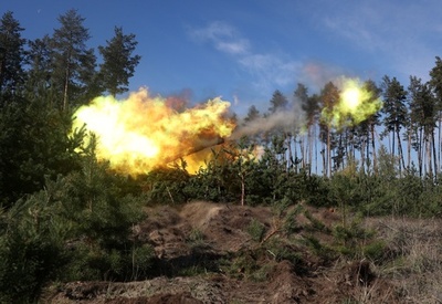 ロシア、ウクライナ南部要衝から住民退避 戦況「緊迫」認める