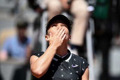 ハレプが55分完勝で4回戦へ、連覇へ向け「調子良い」 全仏OP