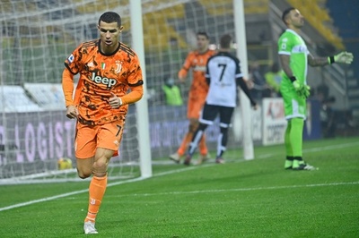 Ｃ・ロナウドが2ゴール ユベントスがパルマに4発快勝