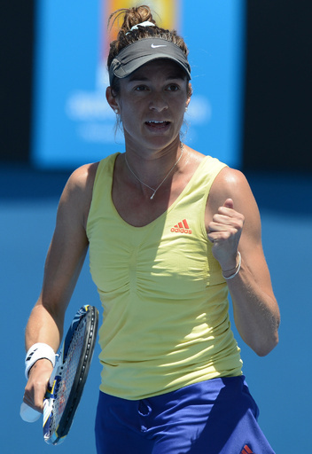 ラドワンスカが接戦の第1セットを乗り越え勝利、全豪オープン