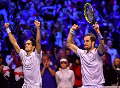 フランスがデ杯制覇に王手、初ペアが起用に応えて白星挙げる