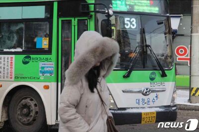 韓国ではっきりした「年を取るほど出勤時間が早い」…首都圏の通勤時間、平均83.2分