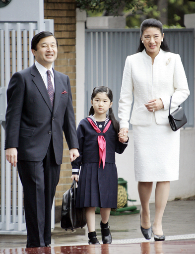 愛子さま、学習院初等科にご入学