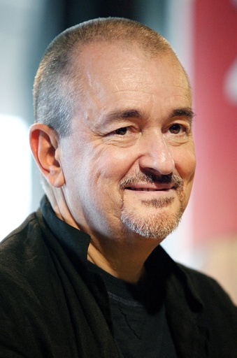 仏映画監督ベネックス氏死去 『ベティ・ブルー』など