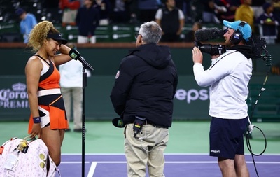 大坂が2回戦敗退、試合中のやじに涙 BNPパリバOP