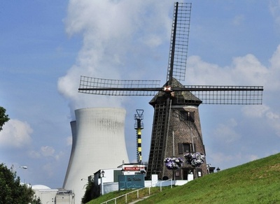 ベルギーの原発1基が再稼働、2基の閉鎖延期も決める