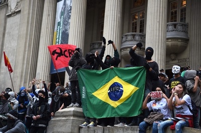 リオ州、五輪を前に「財政非常事態」 公共サービス制限も可能に