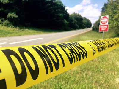 中古車販売会場で車暴走、3人死亡 米マサチューセッツ州