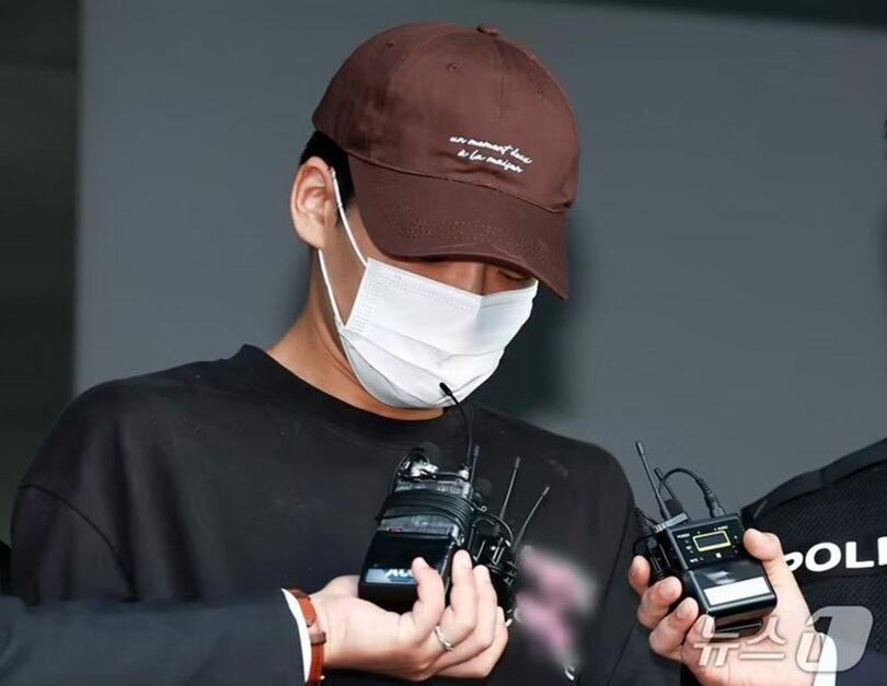 義母を殺害し、別居中の妻を拉致した疑いで逮捕されたキム・ソンウ容疑者（26）＝2026年10月20日(c)news1