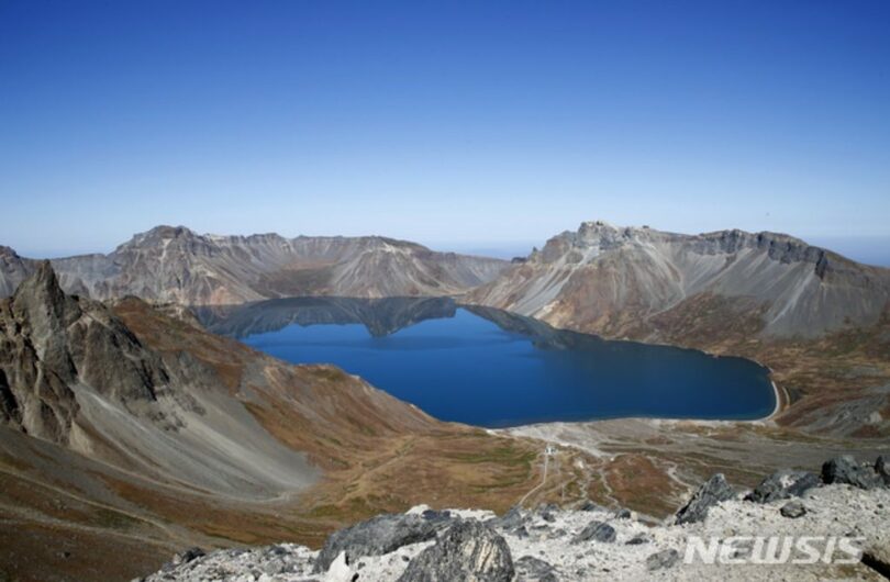 白頭山天池(c)NEWSIS