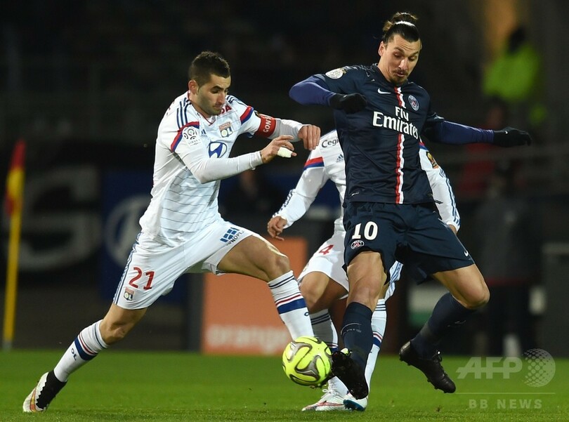 PSG、リヨンと痛み分けで首位浮上ならず