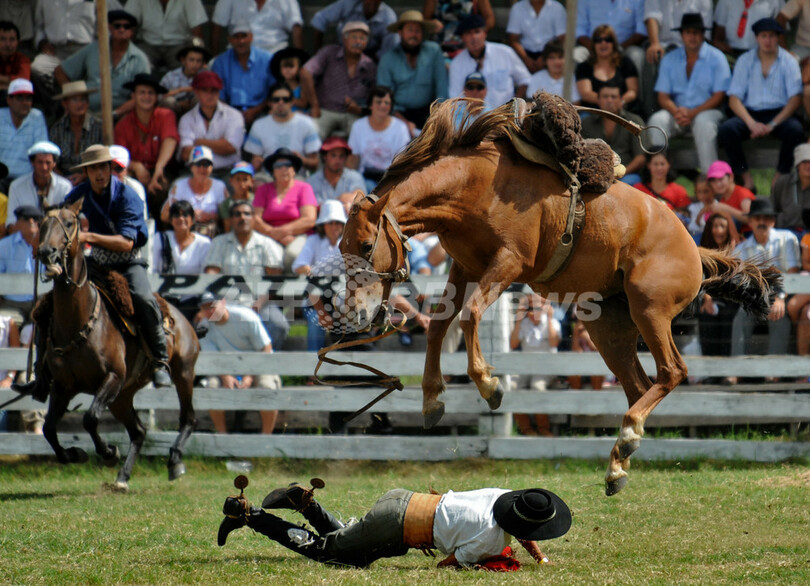 ウルグアイで伝統のロデオ大会
