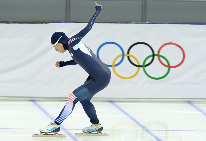 李相花が女子500メートルで2大会連続の金メダル、ソチ五輪