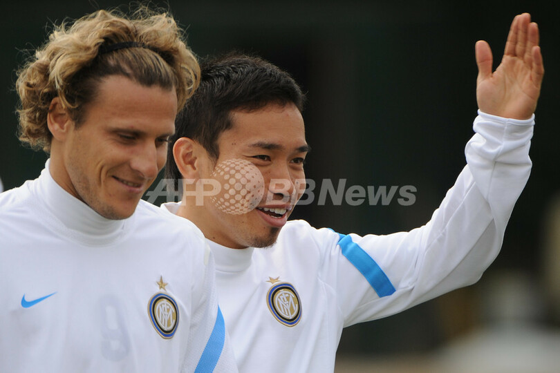 シルベストレがインテルに加入、フォルランはブラジルへ