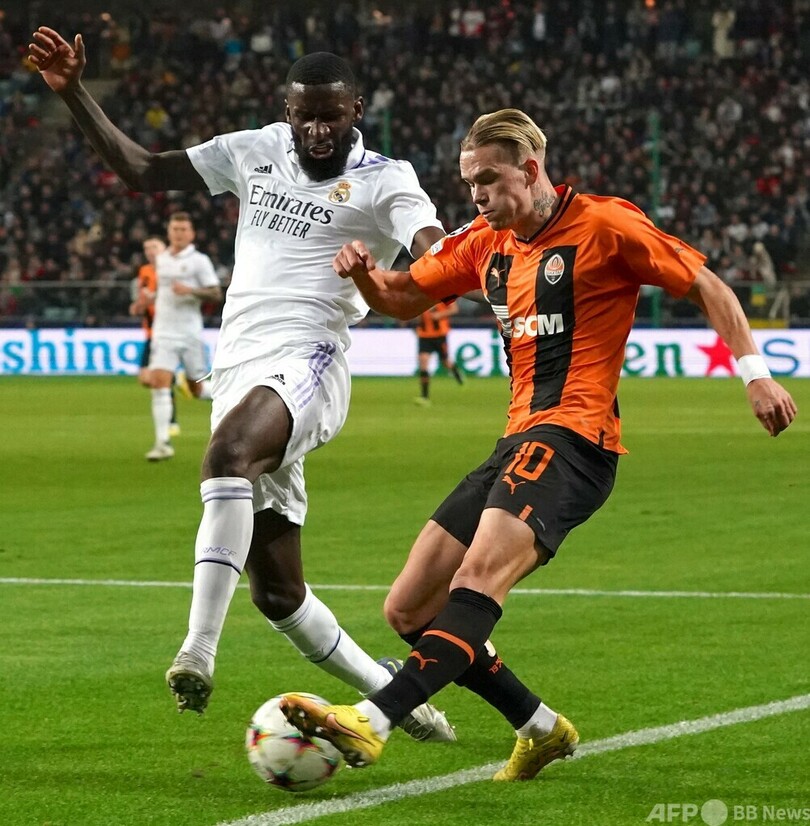 レアルが欧州CLベスト16進出、リュディガーが劇的同点ヘッド