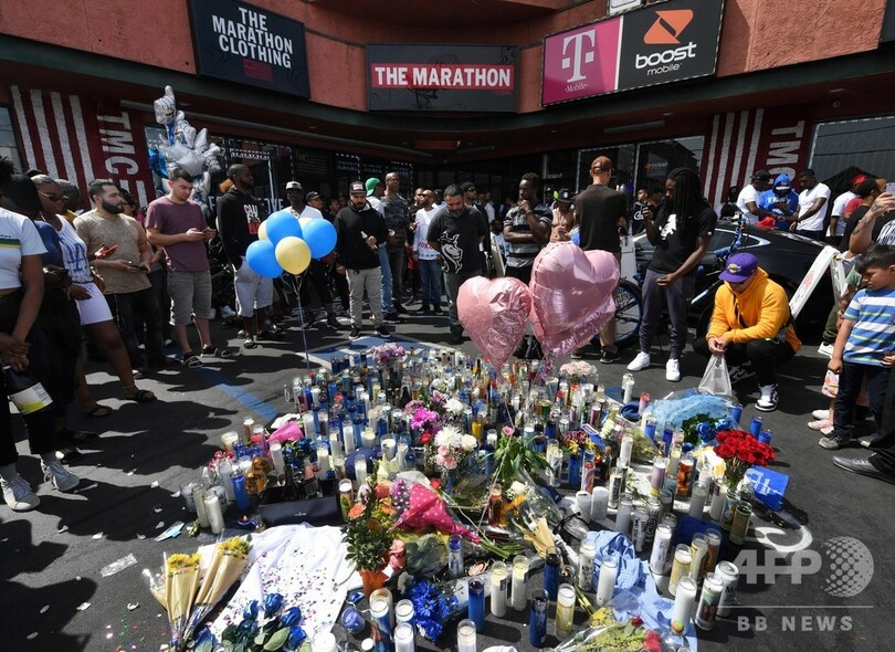 米歌手N・ハスルさん追悼集会で19人負傷、「刺傷」の情報も