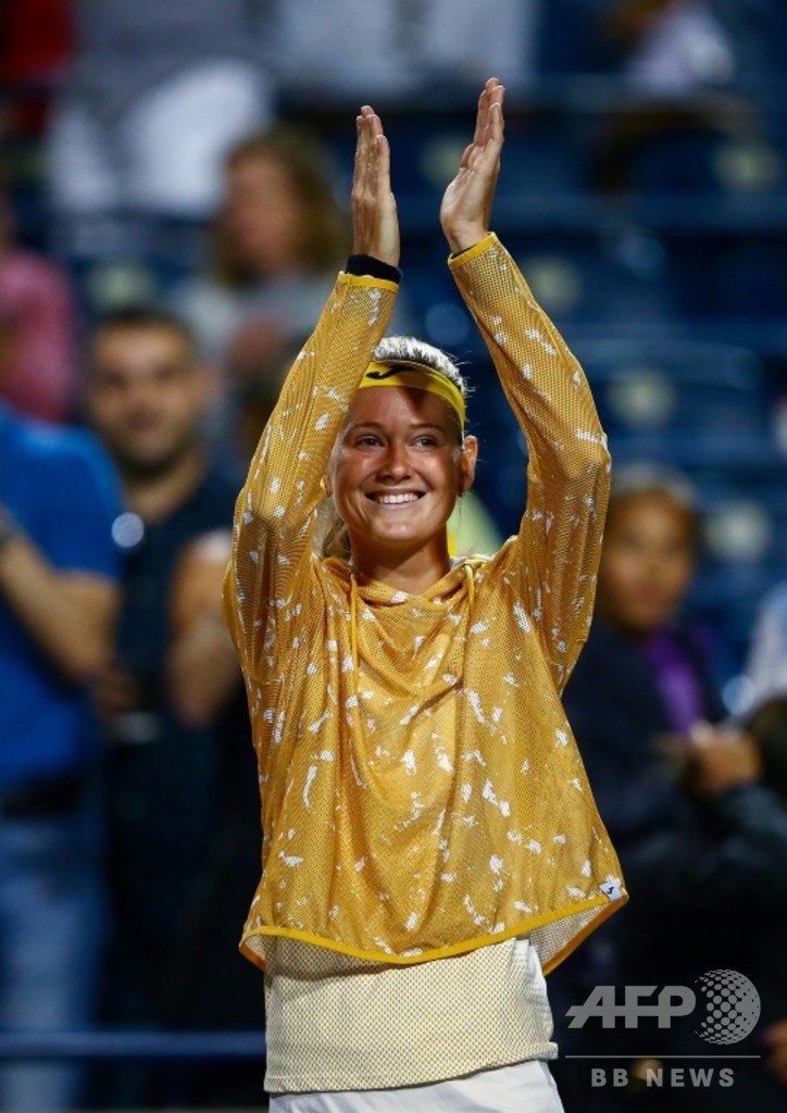 ハレプが足の故障でロジャーズ杯途中棄権、予選勝者が4強入り