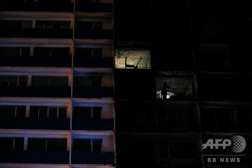仏パリ郊外で火災、1人死亡 隣接する有名病院には被害なし