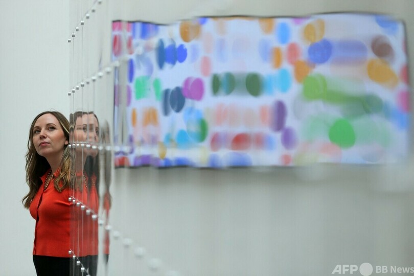 現代美術作家D・ハースト氏、NFTで「所有」の選択迫る