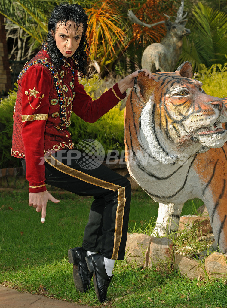 マイケル死去で仕事が急増、オーストラリアのそっくりさん