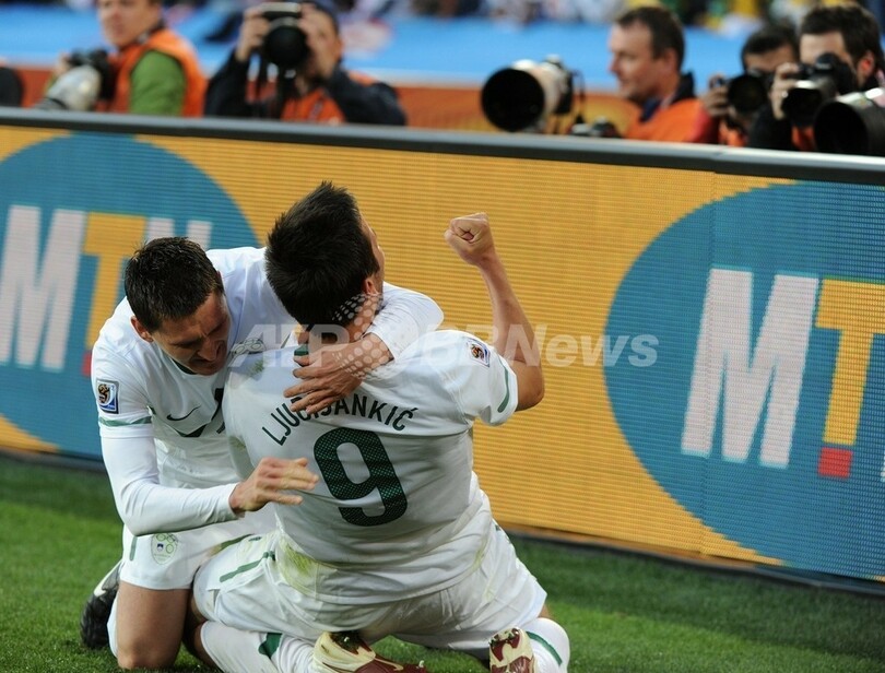 米国 2点差を追いつきスロベニアとドロー、W杯