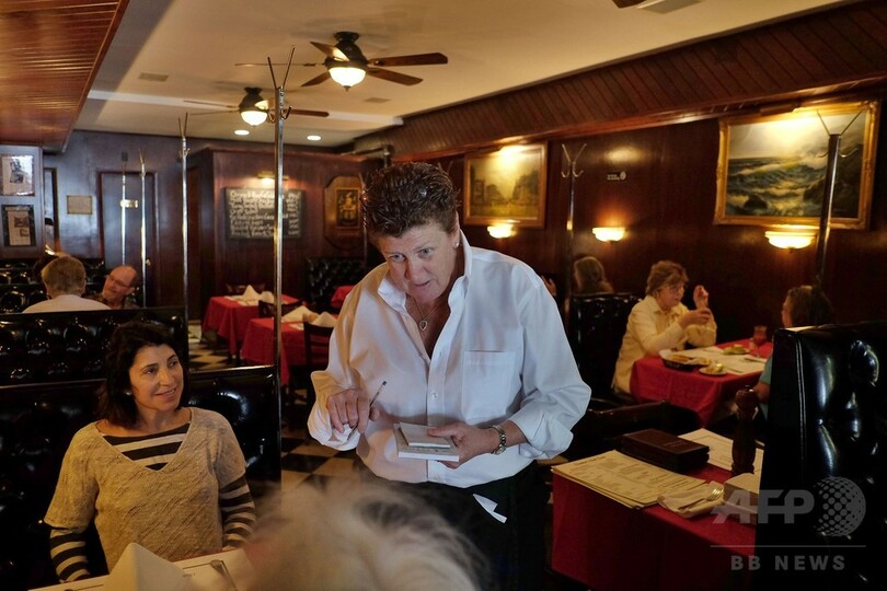 ウエートレス2人に1200万円！常連客が遺言 米NY