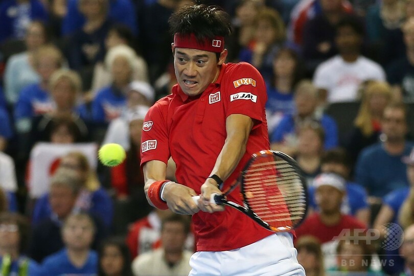錦織がマレーとの激闘に敗れる、日本8強ならず デ杯