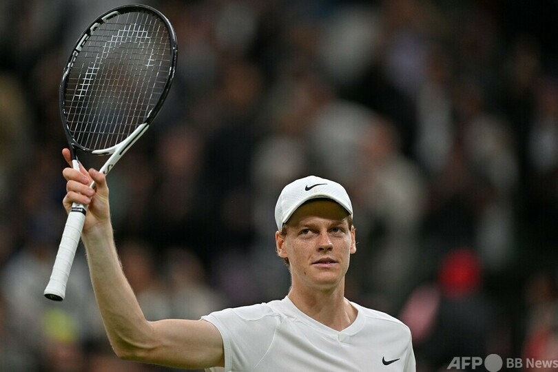 シナーが同胞との激闘制し3回戦へ、アルカラスも勝利 ウィンブルドン 写真7枚 国際ニュース：AFPBB News