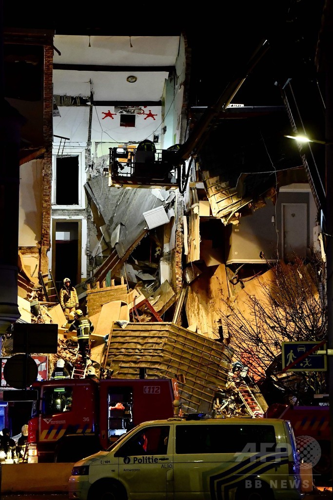 ベルギーでビル崩壊、16人死傷 ガス爆発か