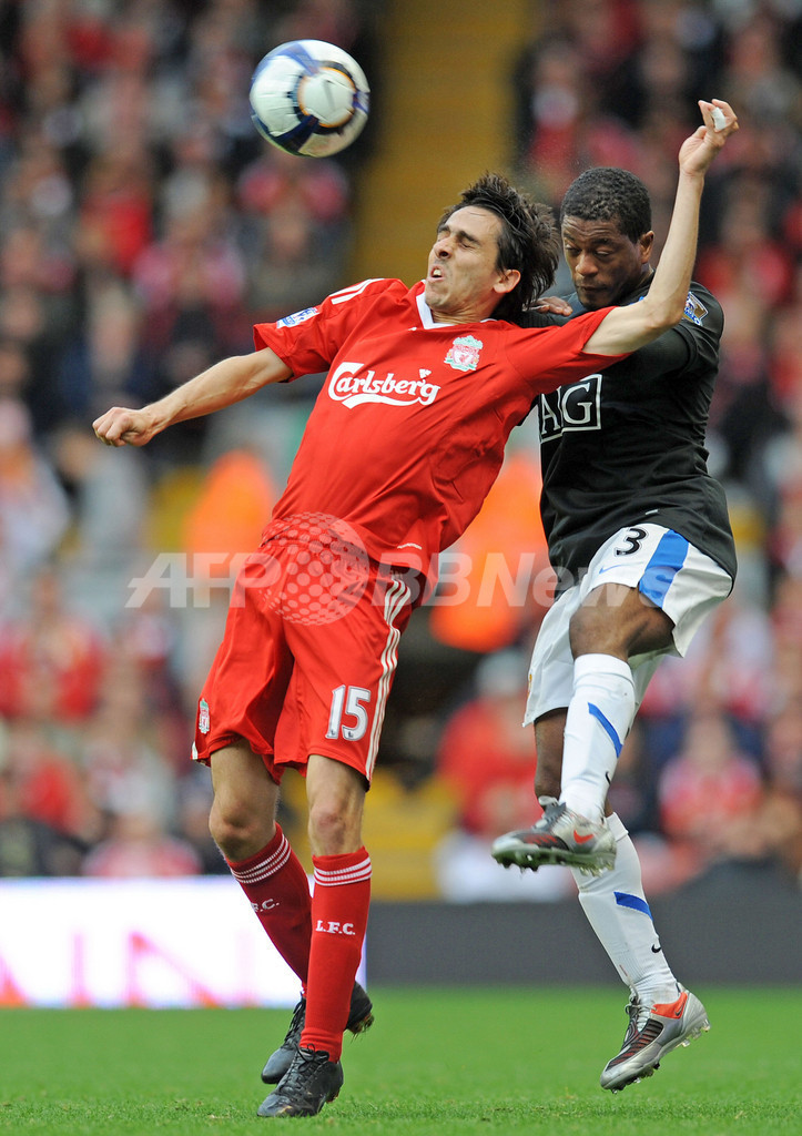 リバプール マンチェスター・ユナイテッドを下す