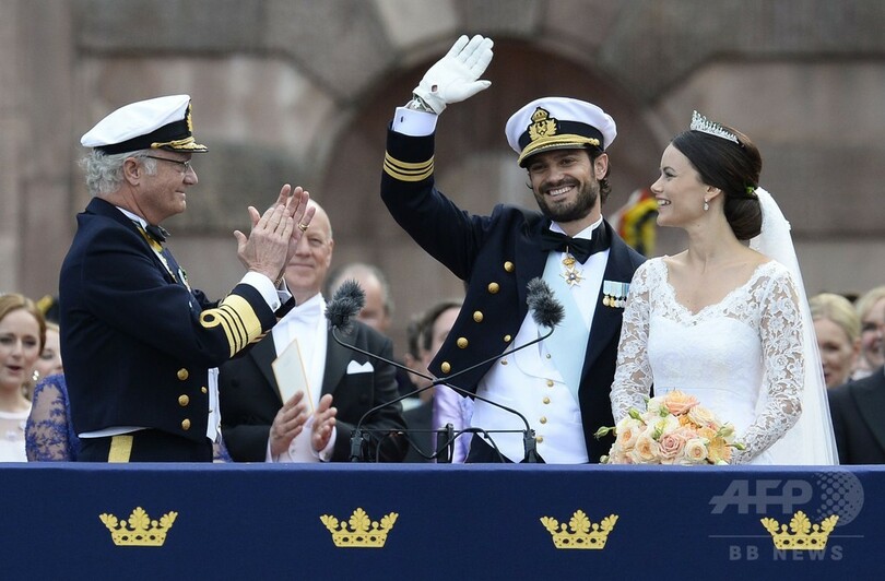 スウェーデン王子、リアリティー番組出演の元モデルと挙式