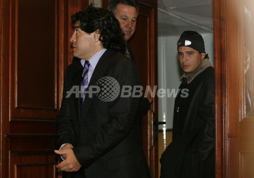 バレンシア アウェーゴール差で準決勝進出を決める