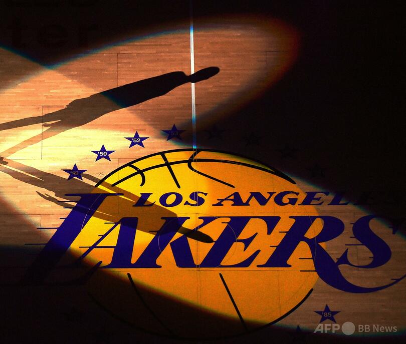 NBA、ロサンゼルス・レイカーズの売却を承認