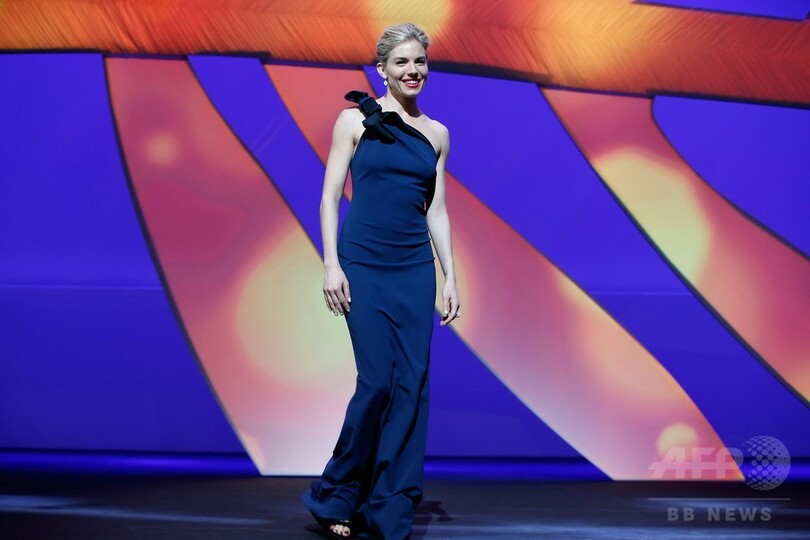 第68回カンヌ国際映画祭、スターたちの華やかなドレスに注目