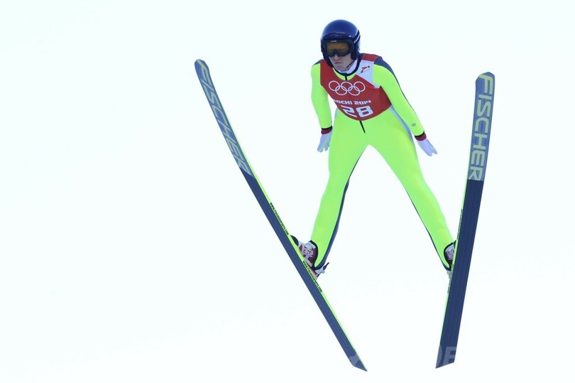 高梨、初の公式練習でライバルに後塵を拝す ソチ五輪