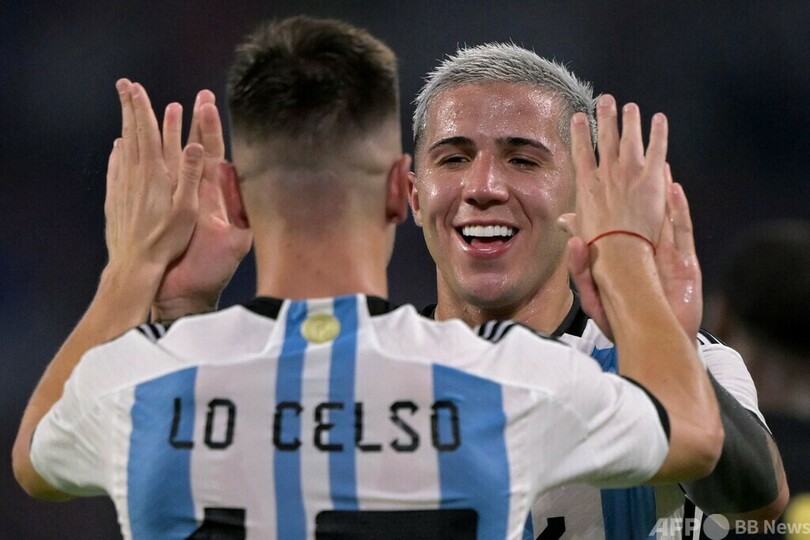 メッシが代表戦通算100ゴール到達、チームも7発大勝