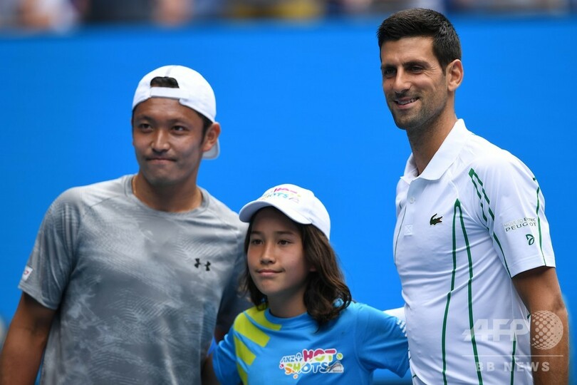 ジョコビッチが伊藤に完勝、次は西岡との3回戦 全豪OP