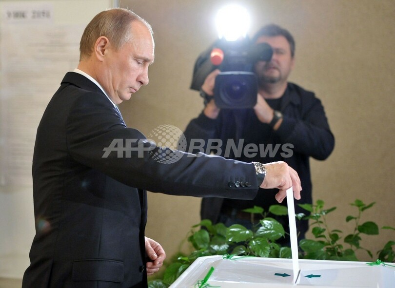 モスクワ市長選、プーチン派現職が勝利へ ブロガー候補は不正主張
