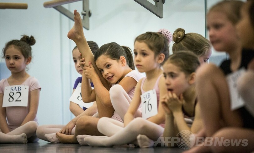 NYバレエ名門校の入学審査、子どもたち600人が挑む