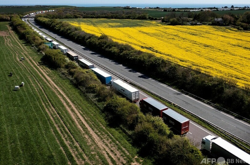 【今日の1枚】ドーバー目指して数珠つなぎ
