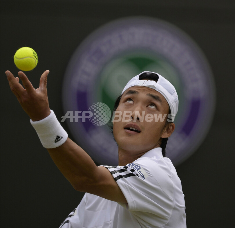 添田が2回戦敗退、第9シードに敗れる ウィンブルドン選手権