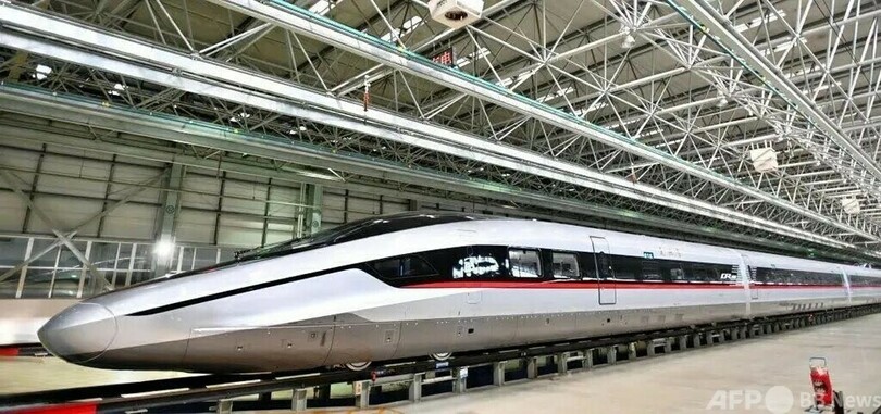 世界最速の高速鉄道車両CR450、試作車完成し営業運転投入に向け試験開始