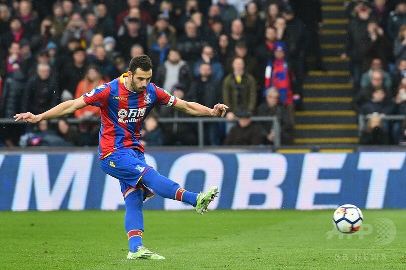 リバプール、運にも恵まれ下位パレスに辛勝 サラーがまたゴール