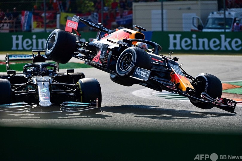 リカルドがイタリアGP制覇 フェルスタッペンとハミルトンはクラッシュ