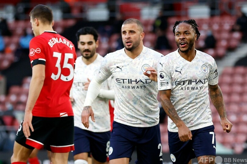 大不振アーセナル、エバートンに敗れ8敗目 マンCは勝利