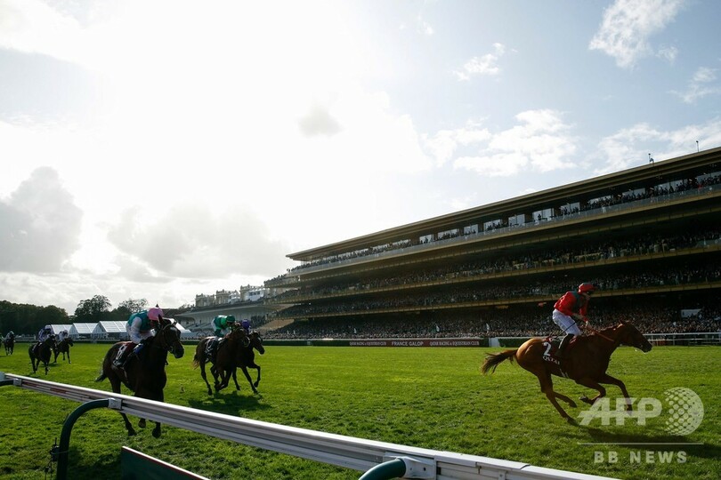 ヴァルトガイストが凱旋門賞制覇、エネイブルは3連覇ならず