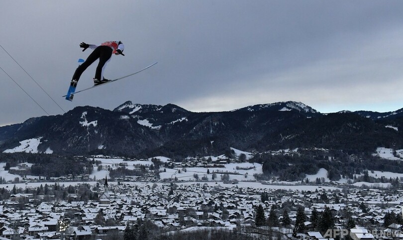 ガイガーがジャンプ週間初戦制す、数日前までコロナ隔離も