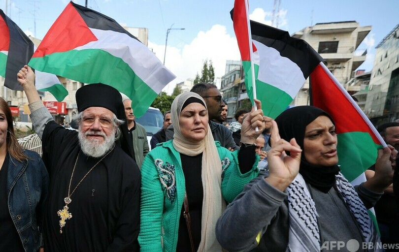 イスラエル、ヨルダン川西岸のモスク空爆 「テロ工作員」殺害