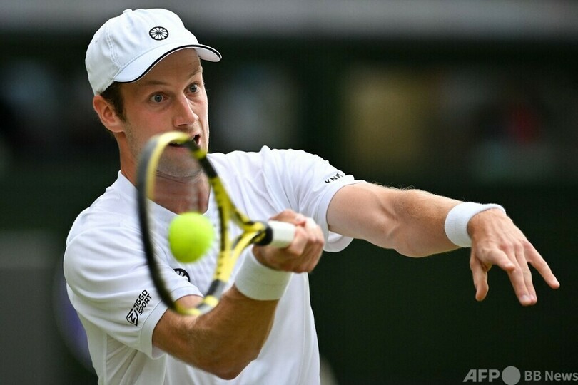 ナダル快勝で8度目の準々決勝進出 ウィンブルドン